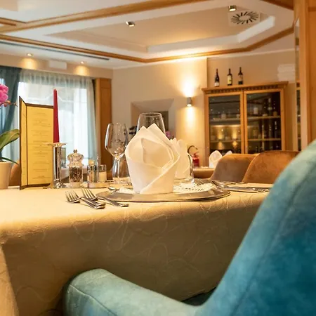 Burggraeflerhof 4* Μεράνο